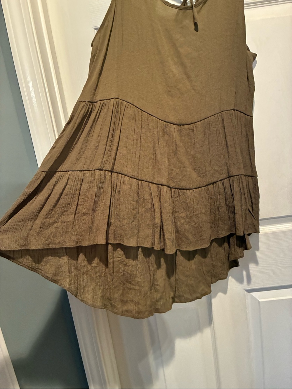 Cato Olive Tiered Sleeveless Tunic Tank with Back Tie - Picture 3 of 6